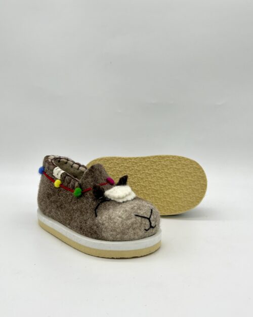 Бор лам гөрөөс загвар түрийгүй, ултай загвар